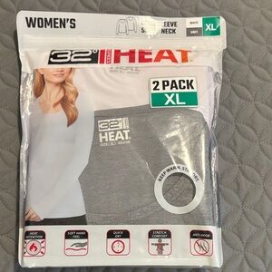 32 Degrees Women's XL White and Gray Undershirt 2-Pack
